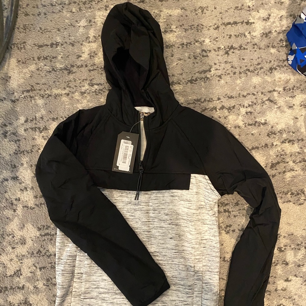NWT 3/4 zip pullover hoodie